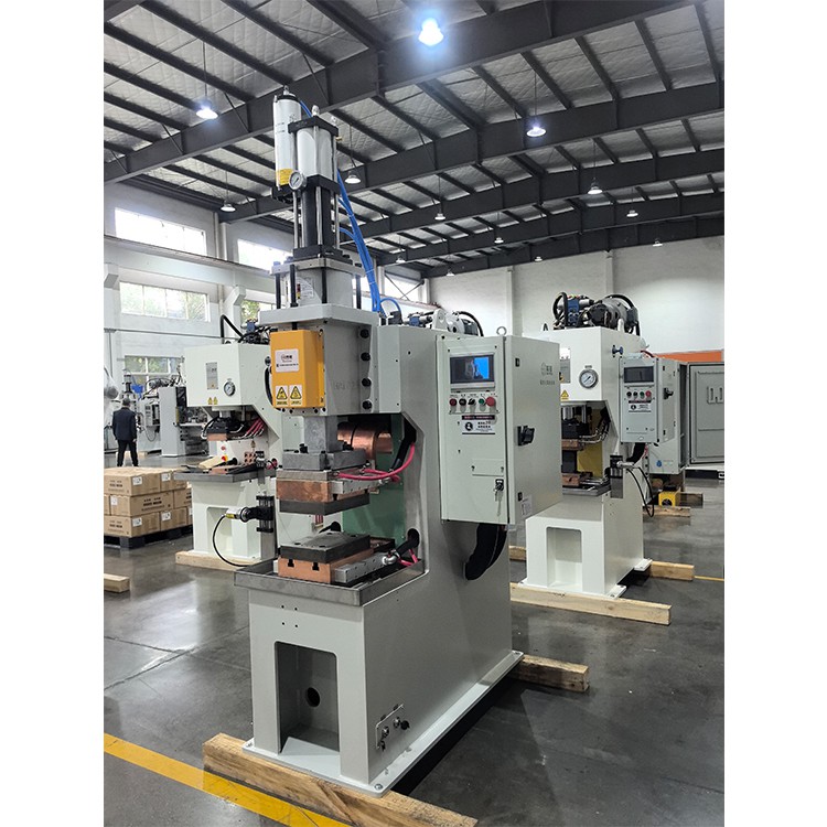 diffusion bonding machine3 diffusion bonding machine3